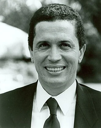 Harold Ford Sr. height profile photo