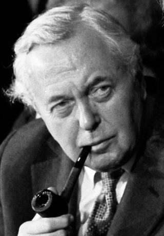 Harold Wilson height profile photo