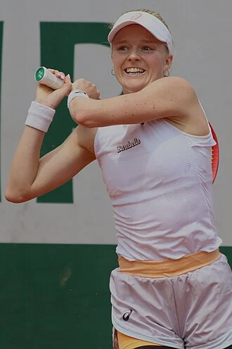 Harriet Dart height profile photo