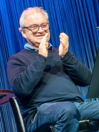 Harry Enfield height profile photo