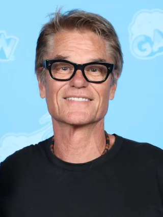 Harry Hamlin height profile photo
