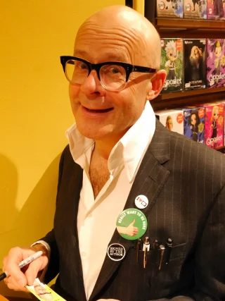 Harry Hill height profile photo