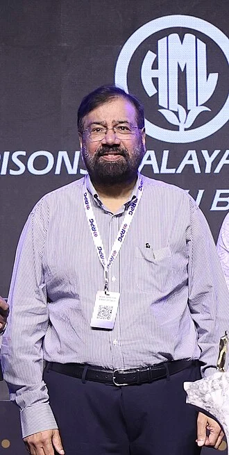 Harsh Goenka height profile photo
