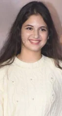 Harshaali Malhotra height profile photo