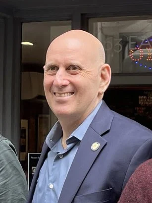 Harvey Epstein height profile photo