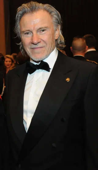 Harvey Keitel height profile photo