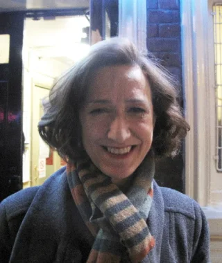 Haydn Gwynne height profile photo