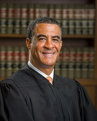Haywood Gilliam height profile photo