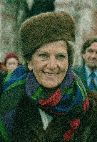 Hazel Hawke height profile photo
