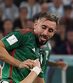 Héctor Herrera height profile photo