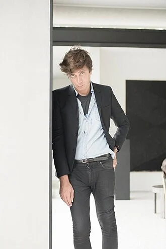 Hedi Slimane height profile photo