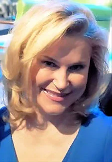 Heidi Cruz height profile photo