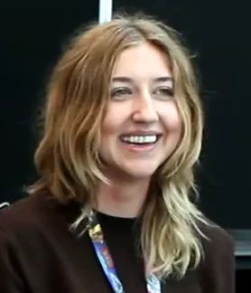 Heidi Gardner height profile photo