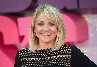 Helen Fielding height profile photo