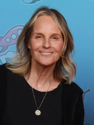 Helen Hunt height profile photo