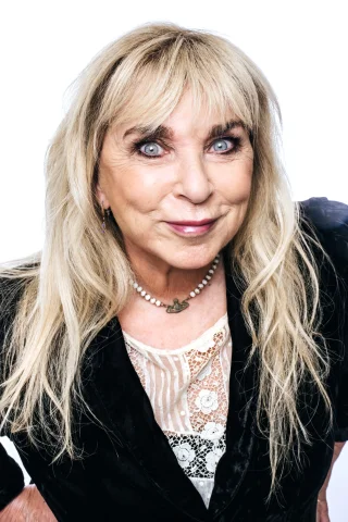 Helen Lederer height profile photo