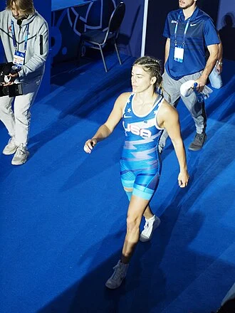 Helen Maroulis height profile photo