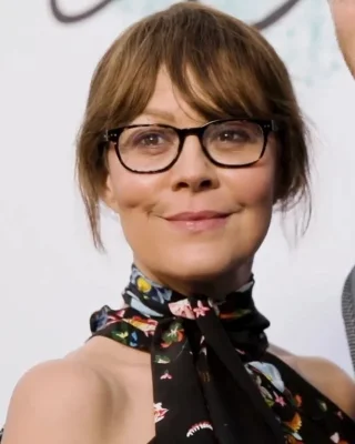Helen McCrory height profile photo