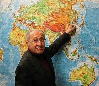 Hellmut Stern height profile photo