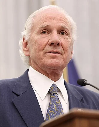 Henry McMaster height profile photo