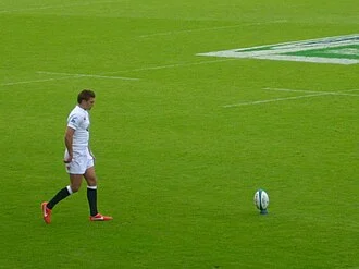 Henry Slade (rugby union) height profile photo