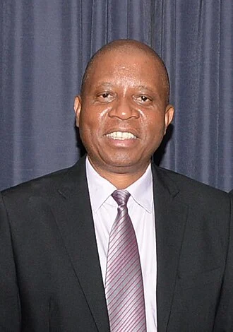 Herman Mashaba height profile photo