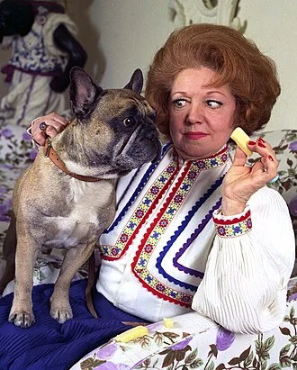 Hermione Baddeley height profile photo