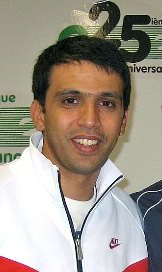 Hicham El Guerrouj height profile photo