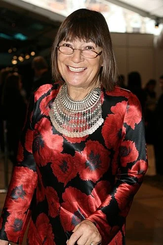 Hilary Alexander height profile photo