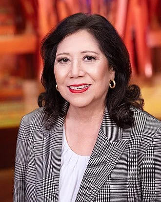Hilda Solis height profile photo