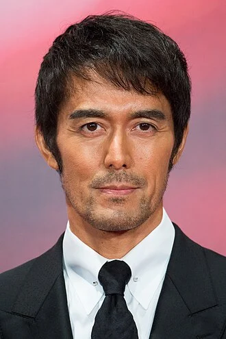 Hiroshi Abe (actor) height profile photo