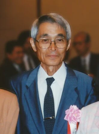 Hirotugu Akaike height profile photo