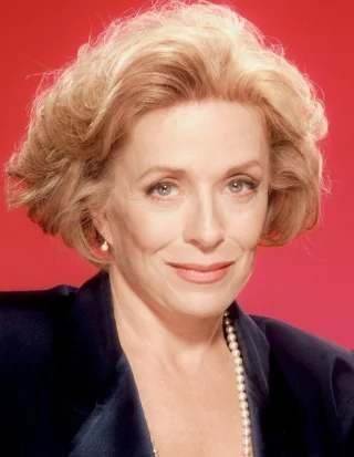 Holland Taylor height profile photo