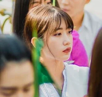 Honey Nway Oo height profile photo