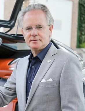Horacio Pagani (auto executive) height profile photo