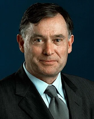 Horst Köhler height profile photo