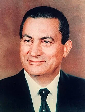 Hosni Mubarak height profile photo
