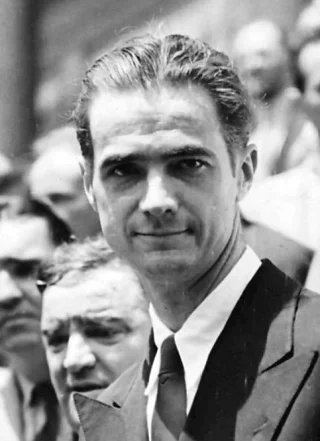Howard Hughes height profile photo