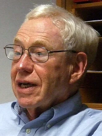 Hubert Dreyfus height profile photo