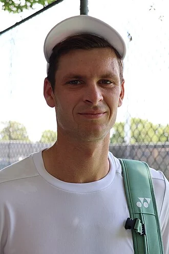 Hubert Hurkacz height profile photo