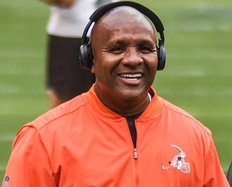 Hue Jackson height profile photo