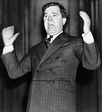 Huey Long height profile photo
