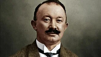 Hugo Boss (businessman) height profile photo