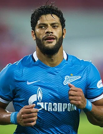 Hulk (footballer) height profile photo