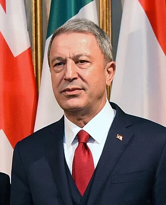 Hulusi Akar height profile photo