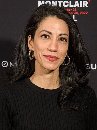 Huma Abedin height profile photo