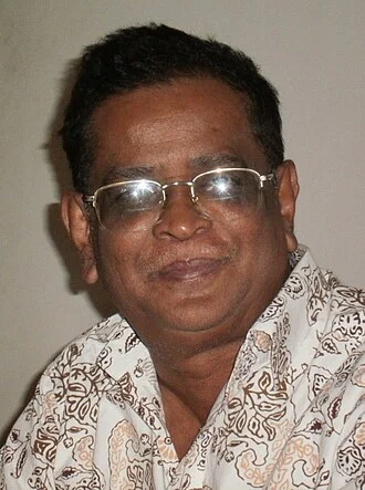 Humayun Ahmed height profile photo