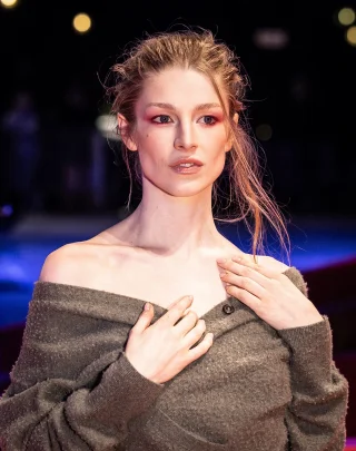 Hunter Schafer height profile photo