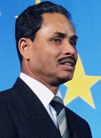 Hussain Muhammad Ershad height profile photo