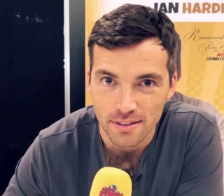 Ian Harding height profile photo